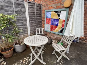 Photo 23- click for photo gallery